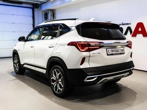 Внедорожник Kia Seltos 2022 года, 2549000 рублей, Красноярск