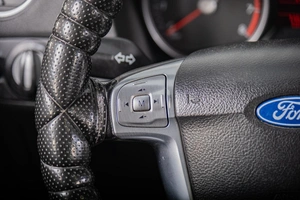 Седан Ford Mondeo 2011 года, 1149000 рублей, Томск