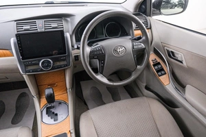 Седан Toyota Premio 2010 года, 949000 рублей, Красноярск