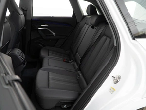 Внедорожник Audi Q5 2025 года, 7370000 рублей, Москва