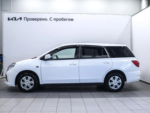 Универсал Nissan AD 2017 года, 750000 рублей, Красноярск