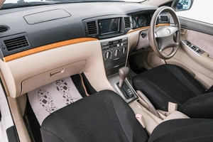 Универсал Toyota Corolla Fielder 2004 года, 669000 рублей, Красноярск