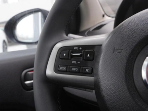 Хетчбэк Mazda 2 2011 года, 855000 рублей, Волгоград