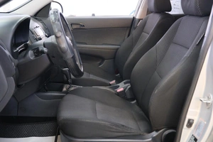 Хетчбэк Hyundai i30 2011 года, 729000 рублей, Омск