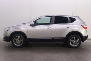 Внедорожник Nissan Qashqai 2012 года, 990000 рублей, Брянск