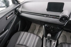 Хетчбэк Mazda Demio 2019 года, 1249000 рублей, Красноярск