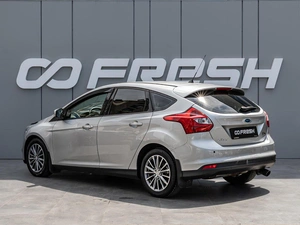Хетчбэк Ford Focus 2013 года, 870000 рублей, Краснодар
