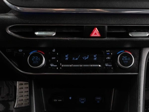 Седан Hyundai Sonata 2021 года, 2200000 рублей, Тюмень