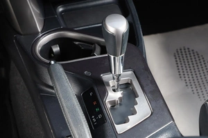 Внедорожник Toyota RAV4 2017 года, 2639000 рублей, Новосибирск