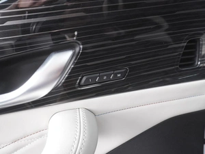 Внедорожник Geely Monjaro 2023 года, 2750000 рублей, Ростов-на-Дону
