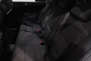 Внедорожник Volkswagen Tiguan 2011 года, 1229000 рублей, Новокузнецк