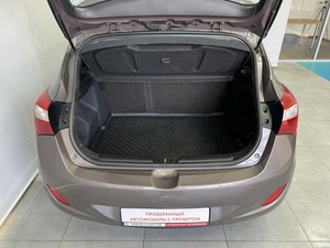 Хетчбэк Hyundai i30 2014 года, 1045000 рублей, Красноярск