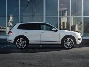 Внедорожник Volkswagen Touareg 2010 года, 1829000 рублей, Нижний Новгород