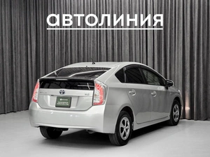 Лифтбек Toyota Prius 2012 года, 1150000 рублей, Красноярск