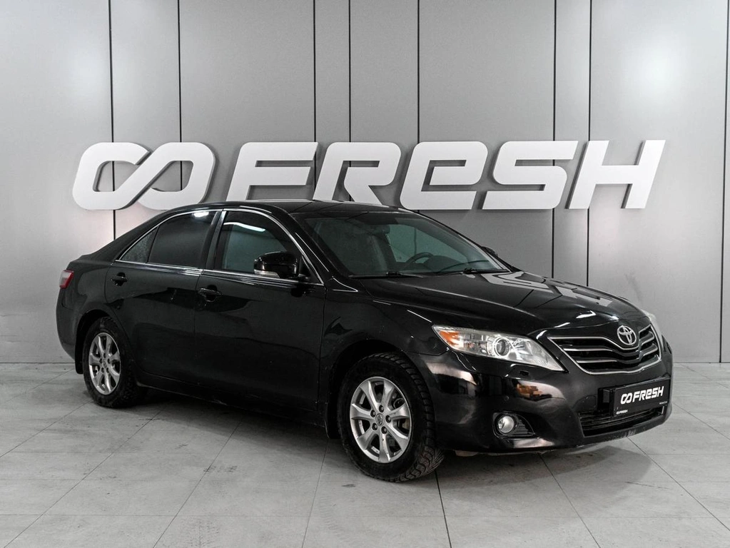 Седан Toyota Camry 2011 года, 1359000 рублей, Ростов-на-Дону