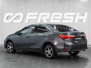Седан Toyota Corolla 2013 года, 1099000 рублей, Сургут