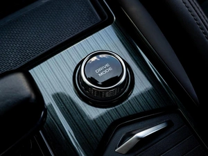 Внедорожник Geely Monjaro 2024 года, 3130000 рублей, Краснодар