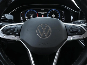 Лифтбек Volkswagen Polo 2022 года, 1549030 рублей, Волгоград