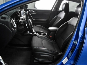 Хетчбэк Kia Ceed 2018 года, 1654000 рублей, Воронеж