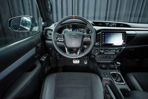 Пикап Toyota Hilux 2025 года, 7549000 рублей, Красноярск