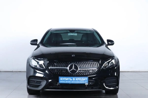 Седан Mercedes-benz E-класс 2019 года, 3139000 рублей, Челябинск