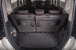 Минивэн Toyota Roomy 2019 года, 1179000 рублей, Томск