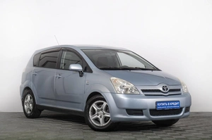 Минивэн Toyota Corolla Verso 2005 года, 689000 рублей, Томск