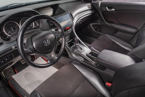 Седан Honda Accord 2011 года, 1149000 рублей, Томск