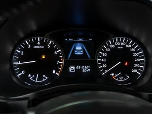 Внедорожник Nissan Pathfinder 2015 года, 1799000 рублей, Тюмень