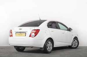 Седан Chevrolet Aveo 2015 года, 739000 рублей, Томск
