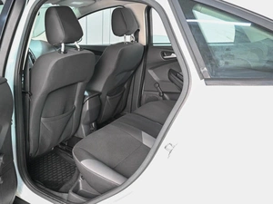 Седан Ford Focus 2013 года, 860000 рублей, Аксай