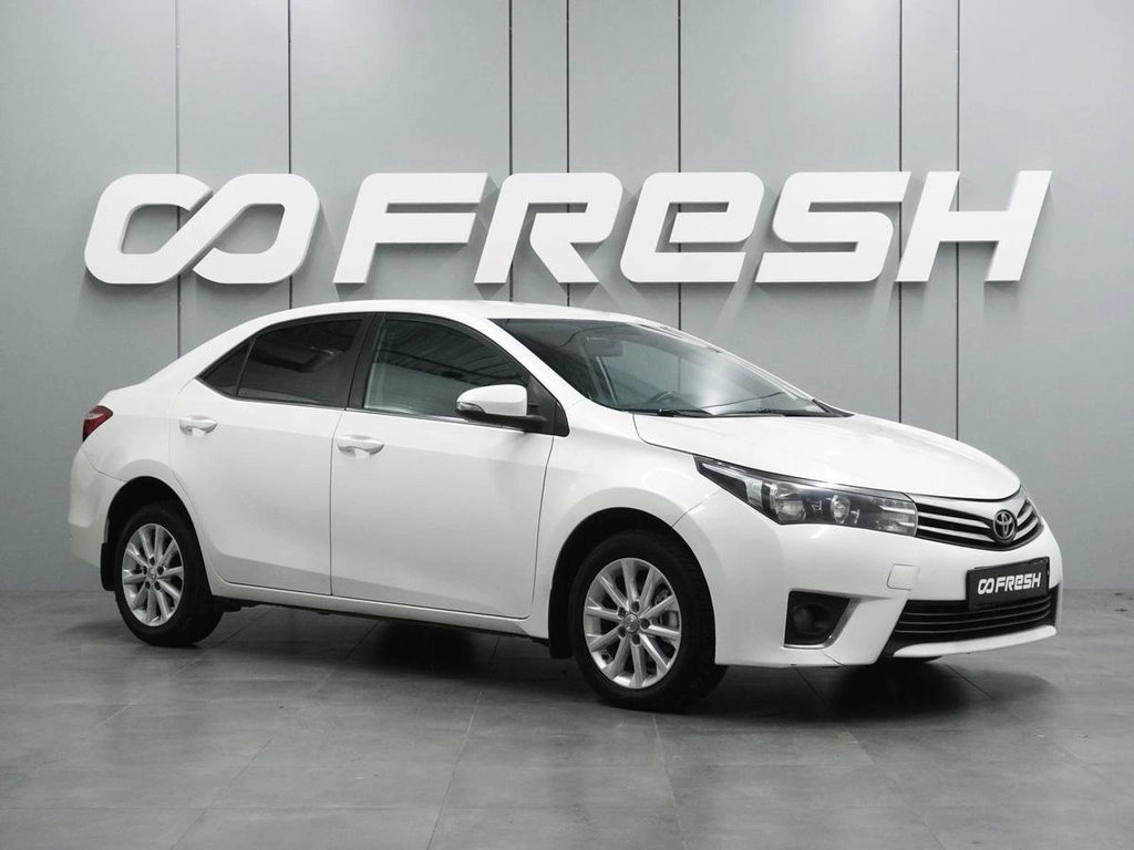 Седан Toyota Corolla 2014 года, 1099000 рублей, Воронеж