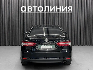Седан Toyota Camry 2019 года, 3250000 рублей, Красноярск