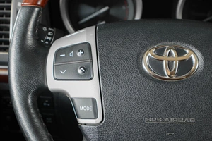 Внедорожник Toyota Land Cruiser 2014 года, 4599000 рублей, Тюмень
