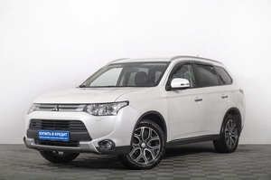 Внедорожник Mitsubishi Outlander 2014 года, 1599000 рублей, Томск