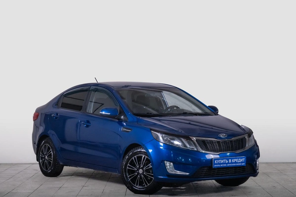 Седан Kia Rio 2012 года, 699000 рублей, Томск