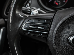 Лифтбек Kia Stinger 2018 года, 2624000 рублей, Кирилловка