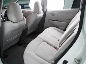 Хетчбэк Nissan Leaf 2012 года, 649000 рублей, Воронеж