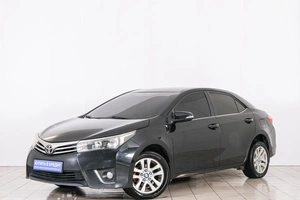 Седан Toyota Corolla 2014 года, 1349000 рублей, Красноярск