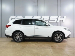 Внедорожник Mitsubishi Outlander 2017 года, 2179000 рублей, Воронеж