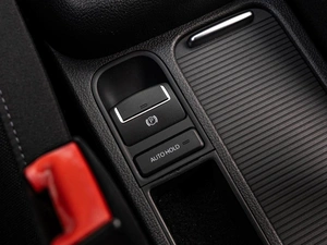 Внедорожник Volkswagen Tiguan 2015 года, 1490000 рублей, Краснодар