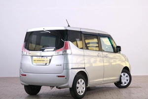 Минивэн Suzuki Solio 2017 года, 989000 рублей, Омск
