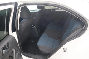 Седан Volkswagen Jetta 2013 года, 1105000 рублей, Орёл