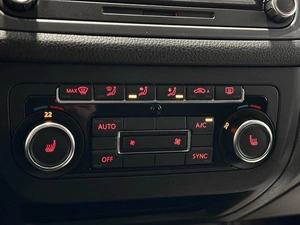 Внедорожник Volkswagen Tiguan 2015 года, 1697000 рублей, Красноярск