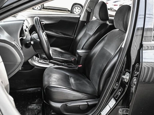 Седан Toyota Corolla 2010 года, 1044000 рублей, Кирилловка