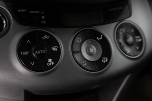 Внедорожник Toyota RAV4 2006 года, 1169000 рублей, Красноярск