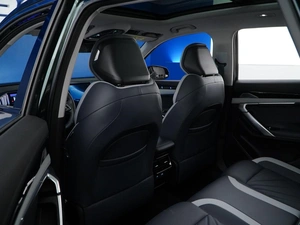 Внедорожник Geely Atlas 2024 года, 3277050 рублей, Москва