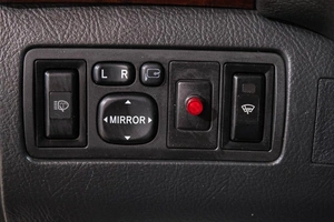 Седан Toyota Avensis 2004 года, 699000 рублей, Новокузнецк
