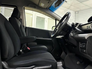 Минивэн Honda Freed 2013 года, 1050000 рублей, Ачинск