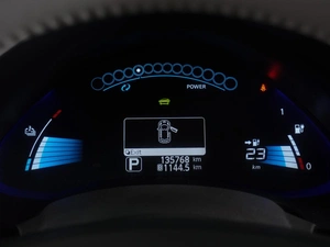 Хетчбэк Nissan Leaf 2012 года, 799000 рублей, Воронеж